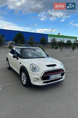 MINI Hatch  2015
