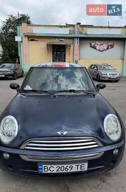 MINI Hatch  2006