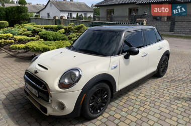 MINI Hatch  2017