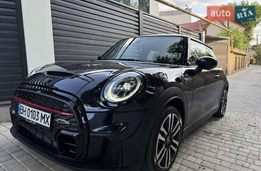 MINI Hatch 2021