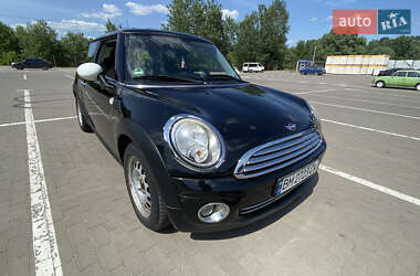 MINI Hatch  2009