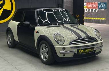 MINI Hatch  2005