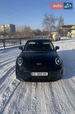 MINI Hatch  2021