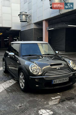 MINI Hatch  2005