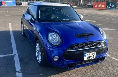 MINI Hatch  2019