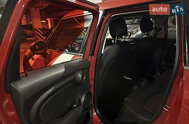 Хетчбек MINI Hatch 2016 в Києві