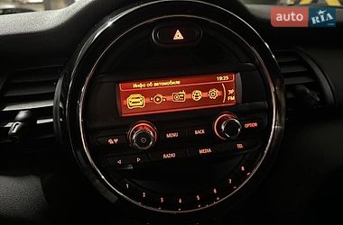 Хетчбек MINI Hatch 2016 в Києві
