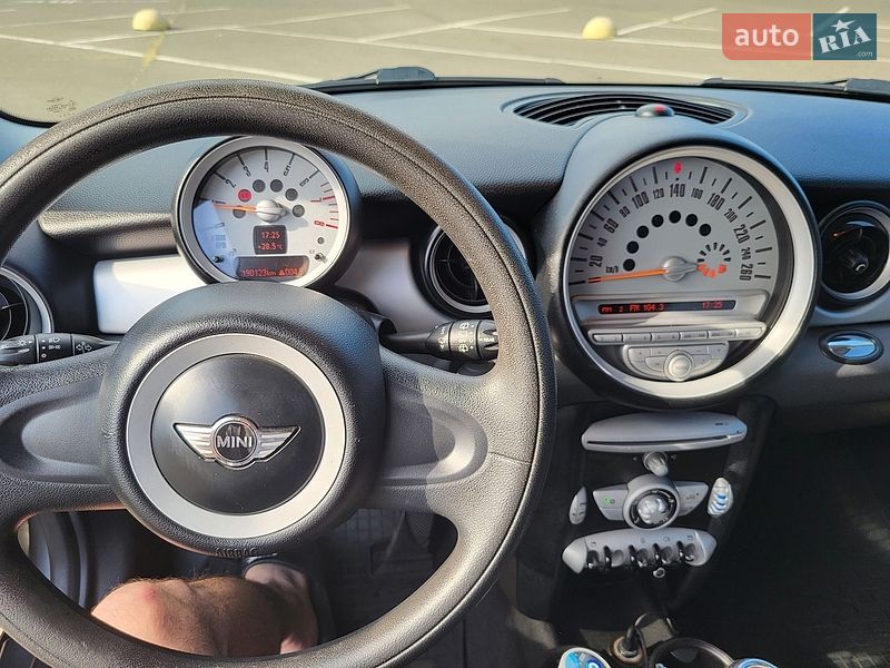 Хэтчбек MINI Hatch 2010 в Одессе