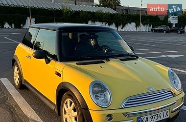 Хэтчбек MINI Hatch 2003 в Полтаве Хэтчбек MINI Hatch 2003 в Полтаве