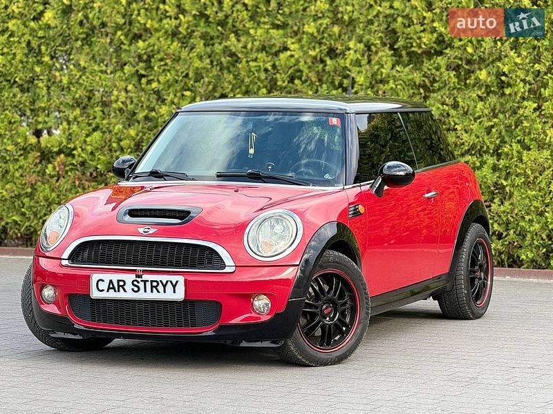 Хэтчбек MINI Hatch 2009 в Стрые