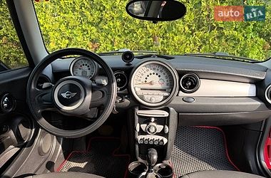 Хэтчбек MINI Hatch 2009 в Стрые