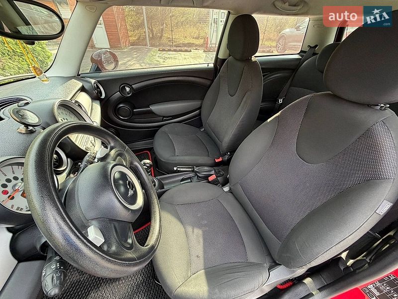 Хэтчбек MINI Hatch 2009 в Стрые