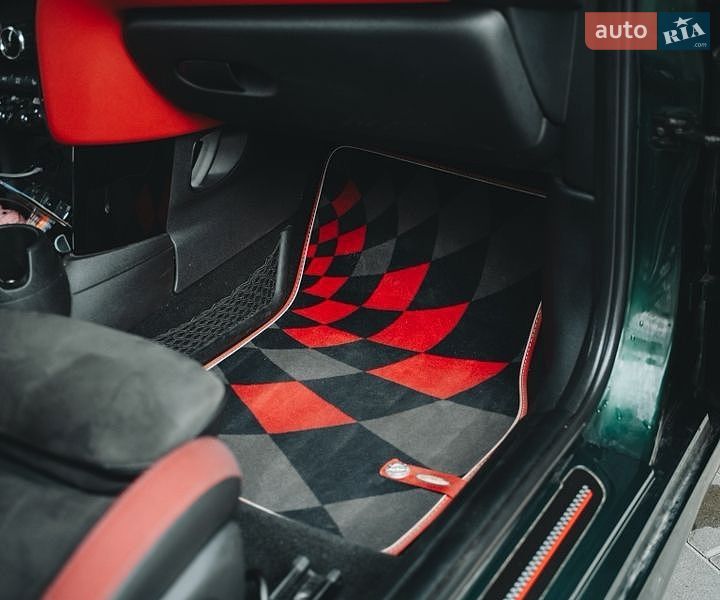 Хэтчбек MINI Hatch 2017 в Виннице фото 23 Хэтчбек MINI Hatch 2017 в Виннице