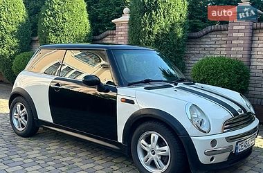 Хэтчбек MINI Hatch 2005 в Черновцах