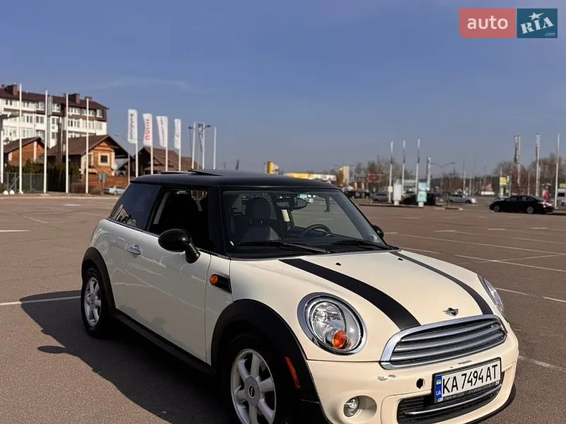 MINI Hatch 2011