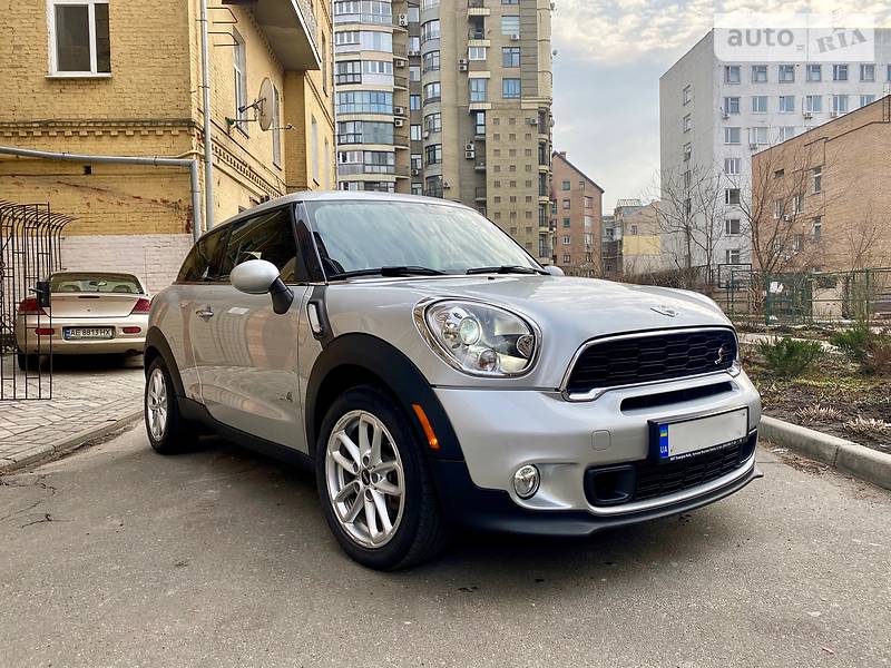 Позашляховик / Кросовер MINI Paceman