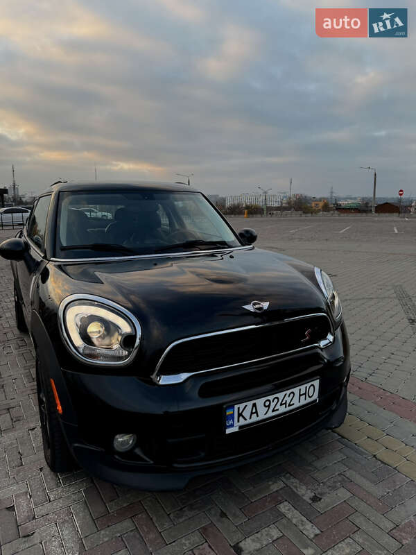 MINI Paceman