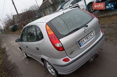 Характеристики Nissan Almera Tino Мінівен