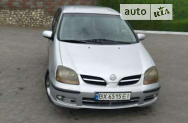 Характеристики Nissan Almera Tino Мінівен