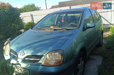 Характеристики Nissan Almera Tino Мінівен