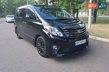 Характеристики Toyota Alphard Мінівен