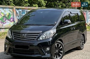 Характеристики Toyota Alphard Минивэн