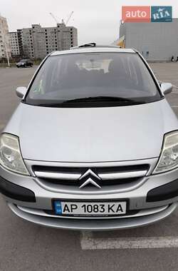 Характеристики Citroen C8 Мінівен