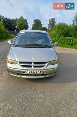 Характеристики Dodge Caravan Минивэн