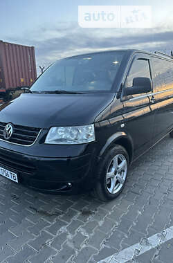 Характеристики Volkswagen Caravelle Мінівен