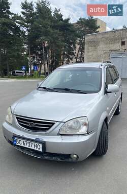 Характеристики Kia Carens Мінівен