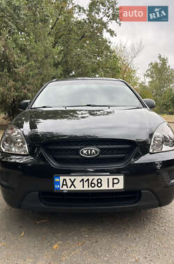 Характеристики Kia Carens Минивэн