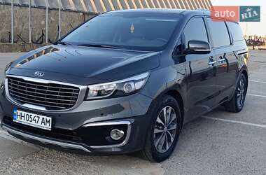 Характеристики Kia Carnival Минивэн