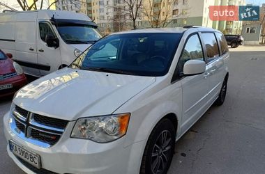Ціни Dodge Мінівен