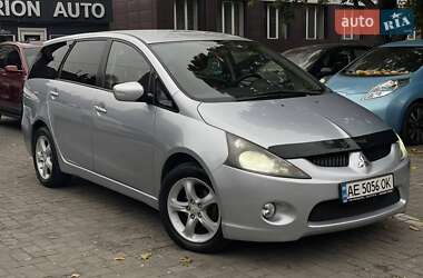 Цены Mitsubishi Grandis Минивэн