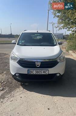 Характеристики Dacia Lodgy Мінівен