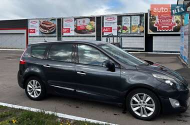Цены Renault Megane Scenic Минивэн