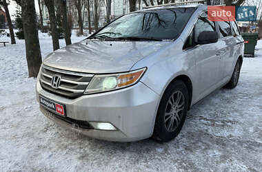 Характеристики Honda Odyssey Минивэн