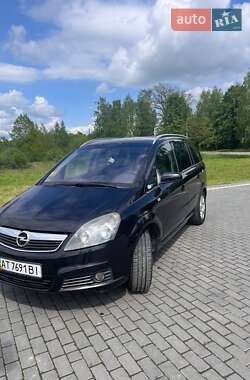 Цены Opel Минивэн в Долине