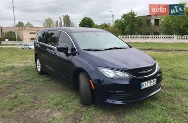 Характеристики Chrysler Pacifica Мінівен