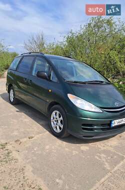 Характеристики Toyota Previa Минивэн