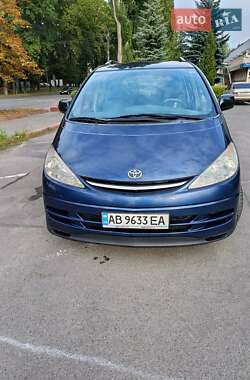 Характеристики Toyota Previa Минивэн