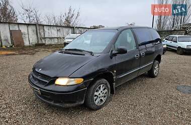 Характеристики Dodge Ram Van Мінівен