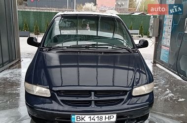Характеристики Dodge Ram Van Минивэн
