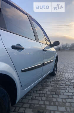 Цены Renault Минивэн в Белгороде-Днестровском