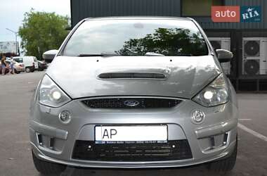 Характеристики Ford S-Max Мінівен