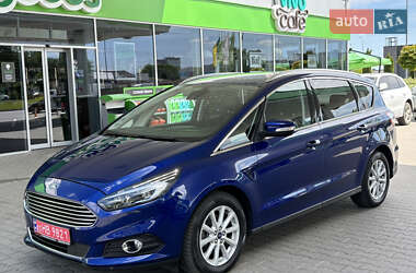 Характеристики Ford S-Max Мінівен