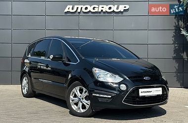Характеристики Ford S-Max Мінівен
