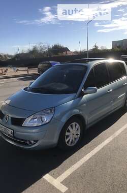 Характеристики Renault Scenic Мінівен