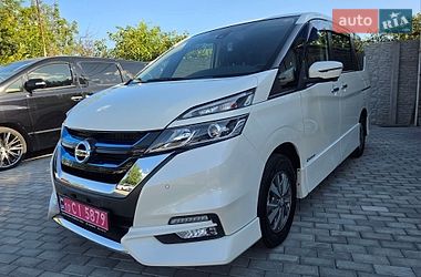 Характеристики Nissan Serena Минивэн