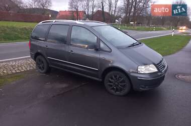 Характеристики Volkswagen Sharan Минивэн
